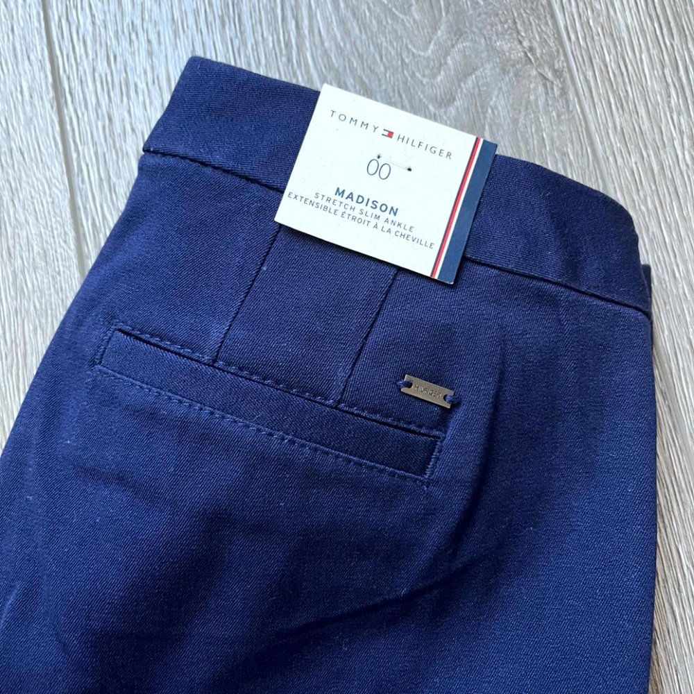 NWT Tommy Hilfiger Madison Strectch Slim Ankle‎ Navy Pants size 00 - Picture 2 of 8